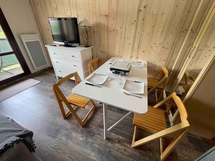 Studio Refait A Neuf Avec Balcon - Famille - Parking Couvert Шамрус Екстериор снимка